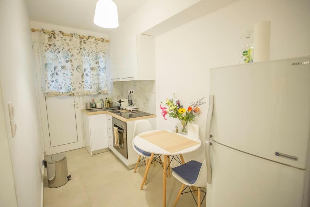 شقة 350M From Museum Of Acropolis A Cozy & Quiet House أثينا المظهر الخارجي الصورة