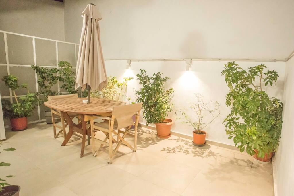 شقة 350M From Museum Of Acropolis A Cozy & Quiet House أثينا المظهر الخارجي الصورة